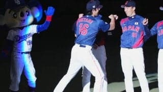 大谷翔平がドアラを“無視”　3年ぶり塩対応に天狗ポーズで怒り…悪ガキ発動に球場爆笑