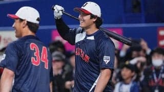 大谷翔平が“紳士的な行動”　吉田正尚にさりげなく…練習中でも欠かさぬ敬意、滲む人間性
