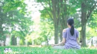 しつこい「背中の肉」の撃退法！マイナス５歳に見られる「美ボディ」メソッドとは