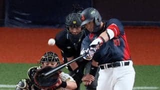 【WBC】鈴木誠也が合流後２試合目で初アーチ　初回、阪神伊藤将司から左翼特大弾