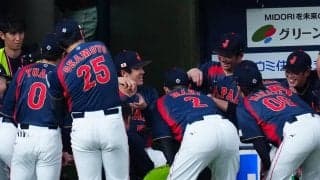 【WBC】やり直し「お茶パフォ」は「たてる」ポーズ　北山亘基がレクチャー、誠也先制弾で披露