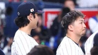 大谷の真横で「なにしとんねん」　発見された鈴木誠也の行動…まさかのポーズにファン爆笑