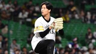 【ソフトバンク】正木智也の慶応高野球部の同級生、渡辺哲成さんが始球式「投球は100点です」