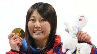 ミラノ五輪金＆銅の村瀬心椛　ライダース着た全身ショットに騒然「モデルさん」「可愛いのも金メダル級」