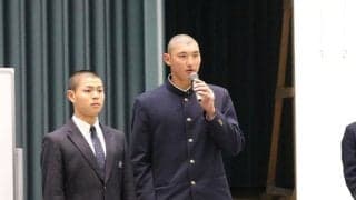 山梨学院の二刀流・菰田が言葉でライバル校に影響力　「苦しいから逃げるんじゃなくて」