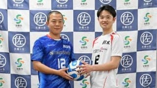佐藤VS鈴木　名字の誇りをかけ8日にサッカー対決　意気込む選手ら