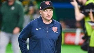 侍Jから学んだ“作法”「最も強い部分」　敗戦後に日本流の行動…チェコ監督が明かした意味