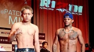 【RIZIN】秋元強真とパッチー・ミックスが額つけてにらみ合い、２人とも「ボコボコに」
