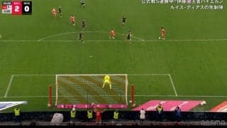 「なんやこれ！？」恐怖の“爆速カウンター”→4人連動で混乱「ヤバすぎるだろ」 バイエルン、衝撃の“高速アタック”に場内騒然