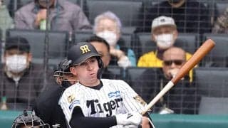 【阪神】２軍に合流した新外国人ディベイニーが「４番三塁」でスタメン出場