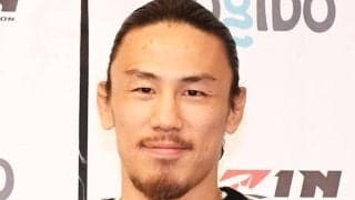 矢地祐介が衝撃の大流血２回ＴＫＯ負け　グラウンドで右ひじ被弾し右目上から大量出血　鬼の形相で奮闘も無念のドクターストップ「こっからが俺の時間だったのに」