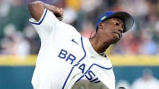 ブラジル代表17歳がジャッジのバット折って併殺斬り！WBC公式「何が起きてもおかしくない」　父はMLB通算78勝【WBC】