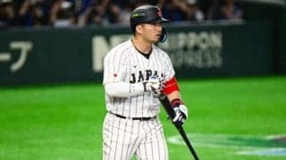鈴木誠也、押し出し四球で勝ち越し　東京ドーム熱狂…韓国投手は制球定まらず