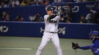 今大会不無安打の近藤健介が貴重な四球、持ち前の選球眼で勝ち越し呼び込む【WBC】