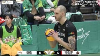 男子バレー、サーブ\"大暴投\"に名手もガックシの珍事 「やや力んだんでしょうか…」放送席も困惑