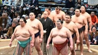 八角理事長、初日恒例の挨拶「大阪の地で活気あふれる大相撲をご覧いただけるものと存じます」