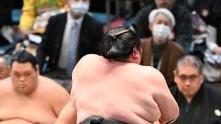 島津海の締め込みは「カナリア色」ド派手カラーで十両復帰初日を飾った