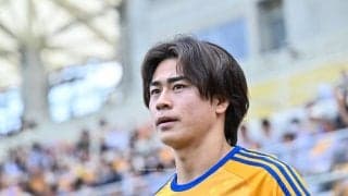 「姉弟の絆、素敵」仙台の地で“人気女優の姉＆Jリーガーの弟”の微笑ましい共演が実現！「ユニフォーム姿可愛い」「２人並んで撮ってる写真初めてみたかも！」