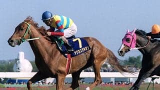 『ウマ娘』では研究者肌という特異なキャラクター　「幻の三冠馬」アグネスタキオンが見せつけた次元の違う強さ