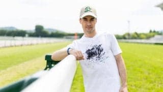 ルメール騎手のブランド「CL by C.ルメール」が全日本学生馬術連盟へ約44万円を寄付