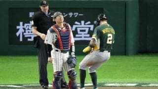 侍ジャパン、1点遠く…6回まで3安打に封じられる　捕手・若月健矢の悪送球で1点を献上【WBC】