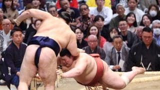 熱海富士が大の里から２場所連続勝利　「上手取れって、ずっと言われているので、取れてよかった」