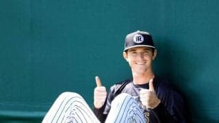 阪神新助っ人ルーカス　いざ甲子園見参　１０日の西武戦で本拠地初登板　愛妻来日で元気１００倍