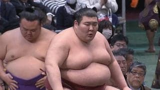 熱海富士、大量の懸賞を前に表情が“一変”「おっ」目を見開く 横綱・大の里撃破で「喜びを隠してるような顔」「ほくほくあたみん」