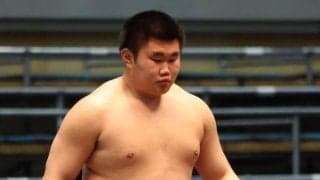 幕内行事・木村秋治郎の長男・中沢睦士が前相撲デビュー戦で勝利「いい相撲だった」
