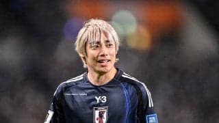 「なに!!この可愛い動画」ゲンクで勃発“伊東純也vs横山歩夢”の10歳差の誕生日チャレンジ対決で勝利したのは!?「めっちゃ楽しそう」「ずるっこ発見」「安定の寝グセ」