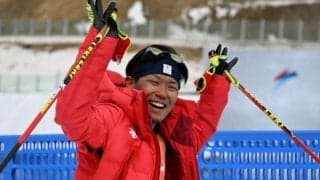 海外遠征の帰国翌日に会社でばったり　フルタイム勤務のパラ代表