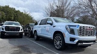 オフィシャルカーはどこから来て、大会が終わるとどうなるの？