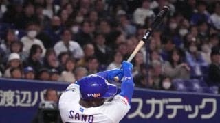 【中日】サノー、ウイング席関係なし特大弾！ゴリラパフォーマンスも披露　一塁守備でも歓声