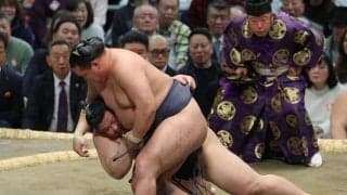 横綱・豊昇龍が初日から３連勝　義ノ富士にもろ差し許すも　逆転の首投げ「慌てずに相撲を取れて良かった」