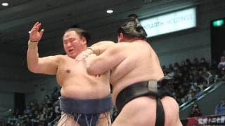 玉鷲が幕内出場記録が１位・旭天鵬の１４７０回に並ぶも黒星　「うれしいが複雑」