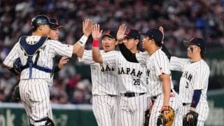 【WBC】侍ジャパン、米マイアミにチャーター機で移動　ジャージー姿でリラックス