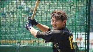 野手転向の24歳に思いを寄せた球場　西純矢の一打にベンチは総立ち