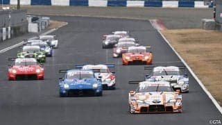 さあ、SUPER GTの公式プログラムが始まった！