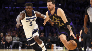 レイカーズはレブロン欠場も3連勝…ドンチッチがトリプルダブル達成、八村は9得点