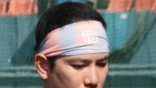 【ソフトバンク】栗原陵矢が「ホークス応援バナナ」贈呈式で大のバナナ好きを明かす「体の８割」