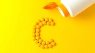 ビタミンCを毎日飲み続けた結果どうなる？効果と1週間から1ヶ月の変化を医師が解説