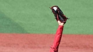 広島・栗林　フォーム修正奏功５回無失点５奪三振　三森、筒香連続三振で乗った　新井監督「２人ともいいものを見せてくれた」