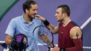 メドベージェフ、物議を醸す「プレー妨害」の判定を語る。ドレイパーを下し4強進出[BNPパリバ・オープン]