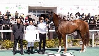 【中京3R】浜中「キックバックも平気だった」良血アビラーシャが初勝利