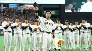巨人　安打締めの引退・長野久義に阿部監督も感嘆「いや、すごいね。やっぱ天才」東京ドーム大歓声「長さんを象徴してる」
