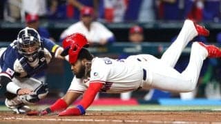 ドミニカ優勝への機運を高める“分岐点”　主砲の魂のヘッスラ、本塁打なしでの7得点は「観客を沸かせた」だけじゃない【WBC】