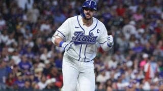 WBC大一番のはずが…“ボロボロ”ユニが話題　準々決勝でまさかの光景「これは酷い」