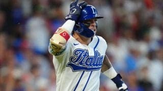 WBC初の快挙も…水を差した“左手”に「アカンやろ」　侍J戦前にまさかの珍事「勘弁してくれ」