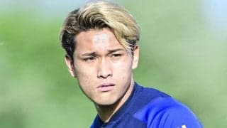 ｢完全に覚醒モードやん｣松木玖生がイングランドで躍動“高精度左足クロス＆右足当たった弾”で首位撃破の立役者に！｢代表入りも十分あるんじゃないか｣