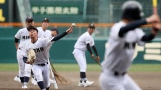 【センバツ】三重が甲子園練習　交通事故で大けがのエース吉井海翔「憧れの場所に立てて…」